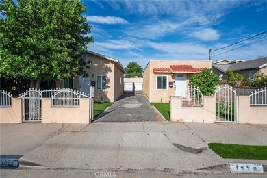 Excellent Opportunity in the Heart of Wilmington! This updated - photo 1