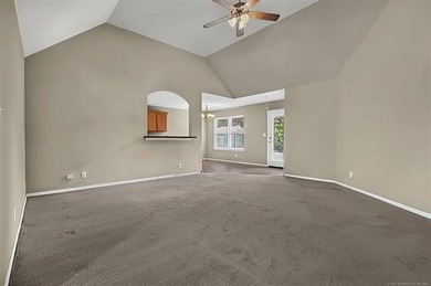 Welcome home to this beautifully maintained, one-owner 3-bedroom - photo 4