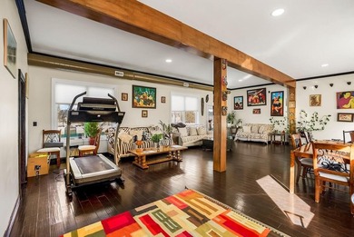 Discover a truly one-of-a-kind unicorn in the heart of Johnson - photo 16