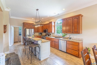 Southside--Lakefront Home!! This stunning waterfront home is - photo 16