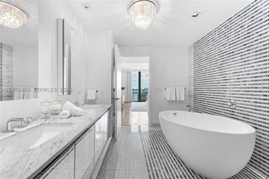 Edgewater's most exclusive boutique development. Only 94 - photo 18