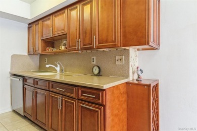 Welcome to 51 Alhambra Dr. Enjoy the open dining area off the - photo 9