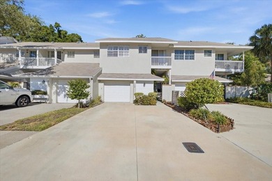 Under contract-accepting backup offers. Meticulously updated - photo 5