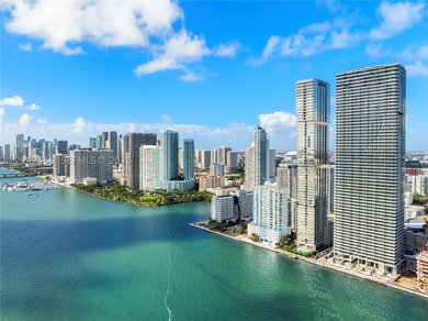 Edgewater's most exclusive boutique development. Only 94 - photo 32