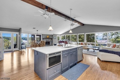 2.52 Acre Lakefront Estate! Renovated, Expanded Ranch with - photo 10