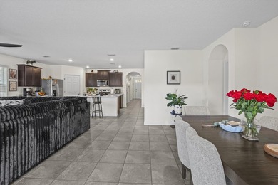 Location, location, location! Beautiful 4-bedroom, 2-bath home - photo 11