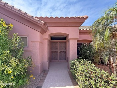 Beautifully maintained Del Webb Safford model on the 4th fairway - photo 3
