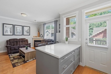 Welcome to Ferngrove, a boutique duplex style complex located in - photo 16