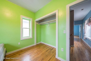 Lovely 2-bedroom detached home, just 10 years young, features - photo 16