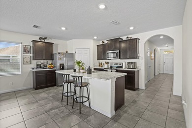 Location, location, location! Beautiful 4-bedroom, 2-bath home - photo 19