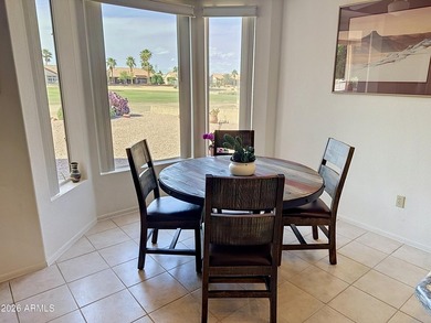 Beautifully maintained Del Webb Safford model on the 4th fairway - photo 10