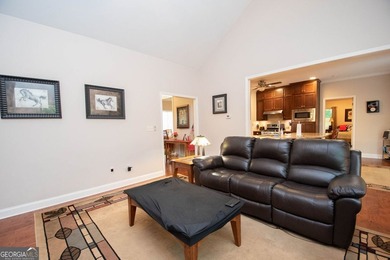 LAKEFRONT LIVING AT ITS FINEST! Welcome to 116 Wilson Creek - photo 20