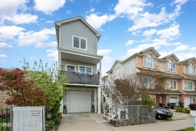 Lovely 2-bedroom detached home, just 10 years young, features - photo 20