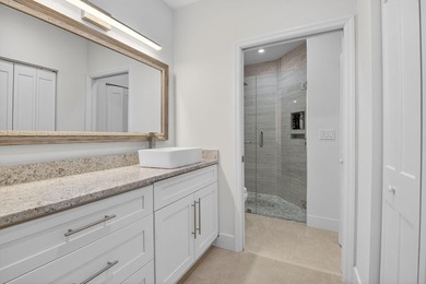 Exquisitely remodeled 3-bedroom, 2-bath corner villa in the - photo 22