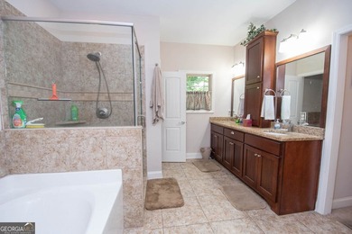 LAKEFRONT LIVING AT ITS FINEST! Welcome to 116 Wilson Creek - photo 24