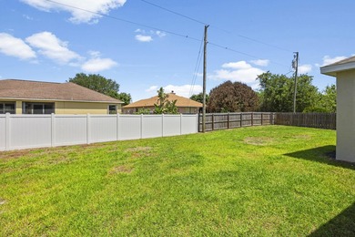 Location, location, location! Beautiful 4-bedroom, 2-bath home - photo 31