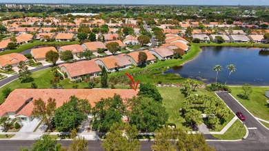 Exquisitely remodeled 3-bedroom, 2-bath corner villa in the - photo 42