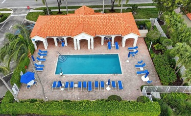 Exquisitely remodeled 3-bedroom, 2-bath corner villa in the - photo 57