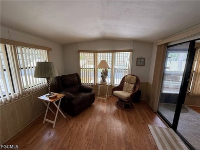 BEST PRICED HOME IN THE PARK! Located in highly sought after - photo 4