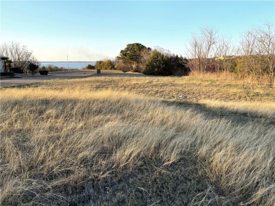 Lake Lot Sale Pending in Waco, Texas