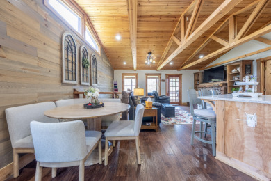 Beautiful updates, Waterfront home with a garage and end dock! - photo 6
