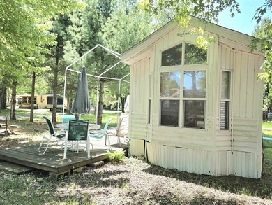 1997 Breckenridge Parkmodel, in Sandstone Recreational Park, NO - photo 2