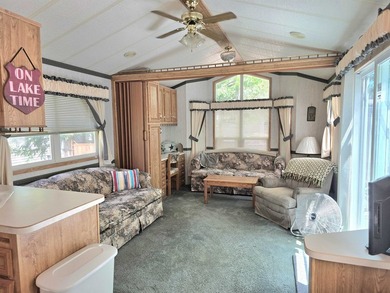 1997 Breckenridge Parkmodel, in Sandstone Recreational Park, NO - photo 8
