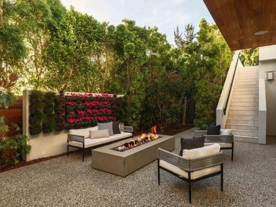 Beauty, space and privacy define this exceptional residence - photo 12