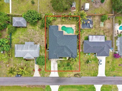 This single family home featuring a brand new roof installed in - photo 14