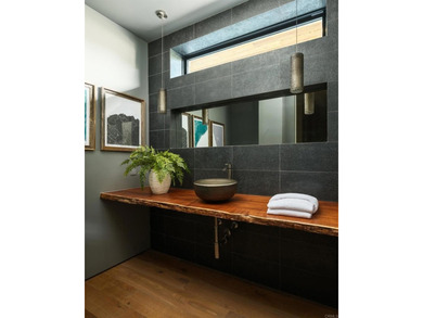 Beauty, space and privacy define this exceptional residence - photo 21