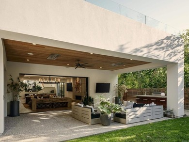 Beauty, space and privacy define this exceptional residence - photo 45