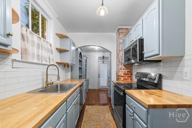 Charming, Fully Renovated Historic Home in the Heart of Savannah - photo 50