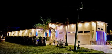 Spectacular Riverfront Estate: More than 1/2 acre lot (21,824sqf - photo 2