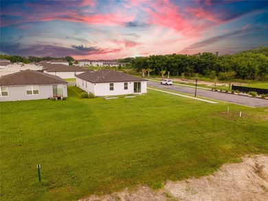 OFFERING $7,000 TOWARD THE BUYER'S CLOSING COSTS OR INTEREST - photo 3