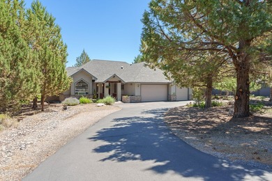 Quality-built single-level home on a large, private lot - photo 3