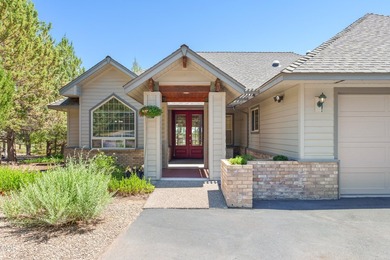 Quality-built single-level home on a large, private lot - photo 8