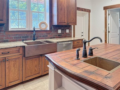 *** MOTIVATED SELLER - BRING ALL OFFERS. AVAILABLE FOR A QUICK - photo 18