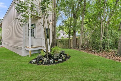 NEW CONSTRUCTION- Welcome to 9 Lapps Court, your Dream Home in - photo 25