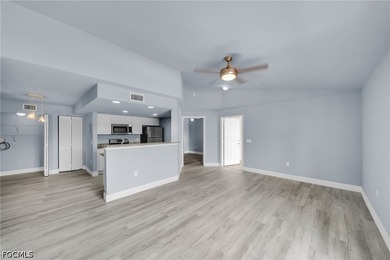 Don't miss this beautifully renovated 3rd-floor, 2-bedroom - photo 1