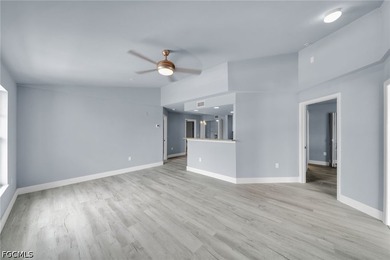 Don't miss this beautifully renovated 3rd-floor, 2-bedroom - photo 6