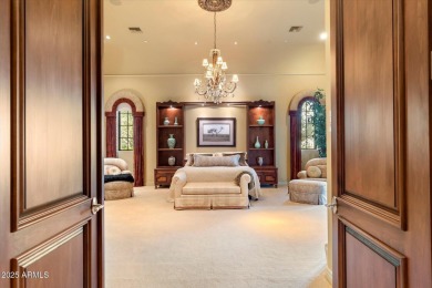 Bespoke Residence, on Camelback Mountain High above the valley