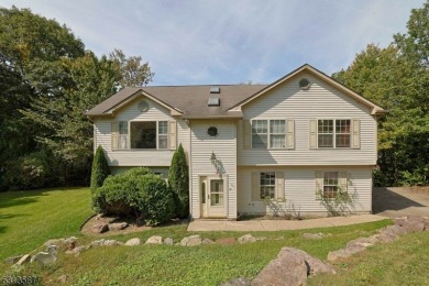 Upper Greenwood Lake Home For Sale in West Milford New Jersey