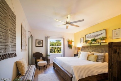 LOCATION - LOCATION - LOCATION - This beautiful 2nd floor (2 - photo 9
