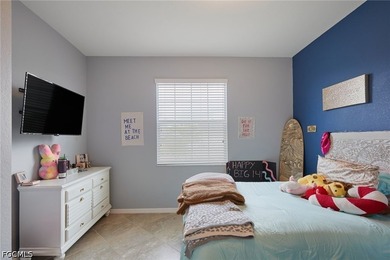 VALUE PRICED! - $334,900! Seller offering up to $5,000 toward - photo 8