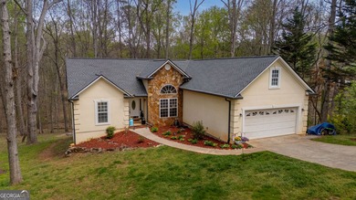 Motivated seller! Home priced below market value! Welcome to - photo 2