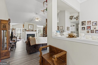 Motivated seller! Home priced below market value! Welcome to - photo 5