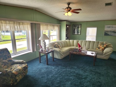 Lovely 2 Beds/2 Baths in a beautiful Golf Course Community for - photo 4