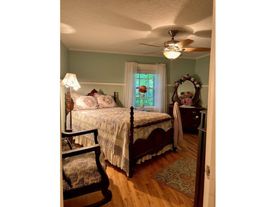 Discover true eastern Kentucky authenticity with this gorgeously - photo 18