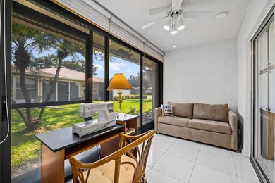 Move right into this beautifully maintained, fully furnished - photo 18