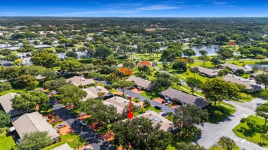 Move right into this beautifully maintained, fully furnished - photo 47